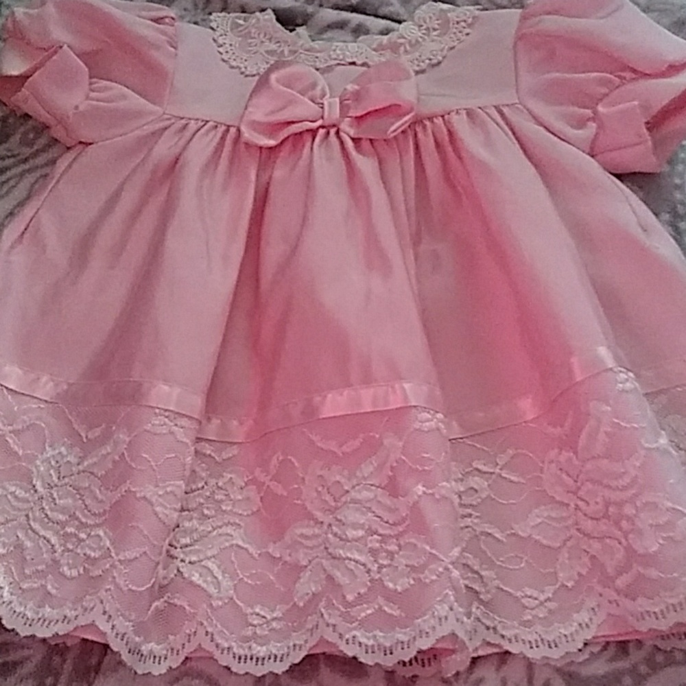 Little girls 2T dresses